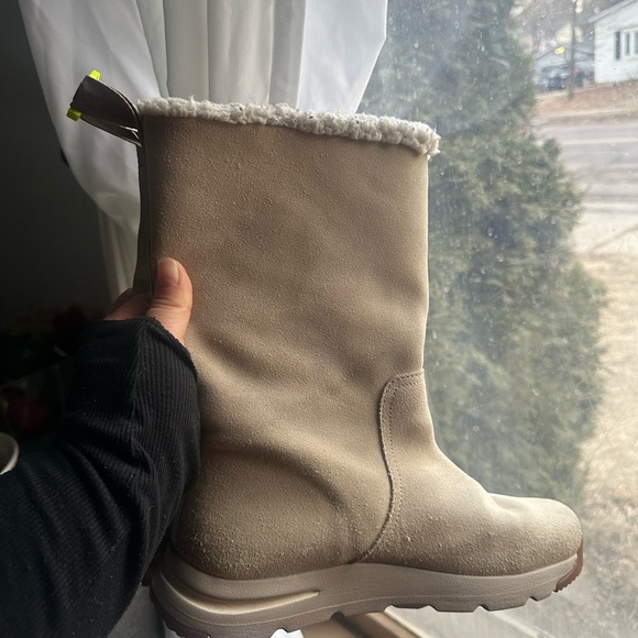 Timberland ‘Mable town’ pull on boots taupe - Picture 2 of 7